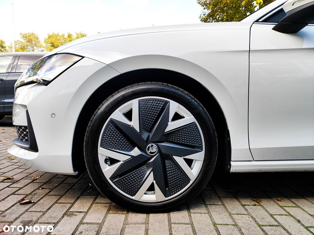 Skoda Superb - 11