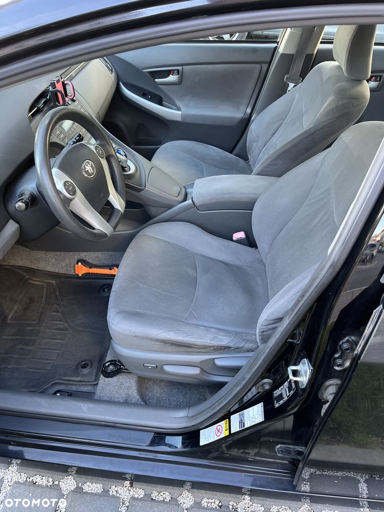 Toyota Prius - 7