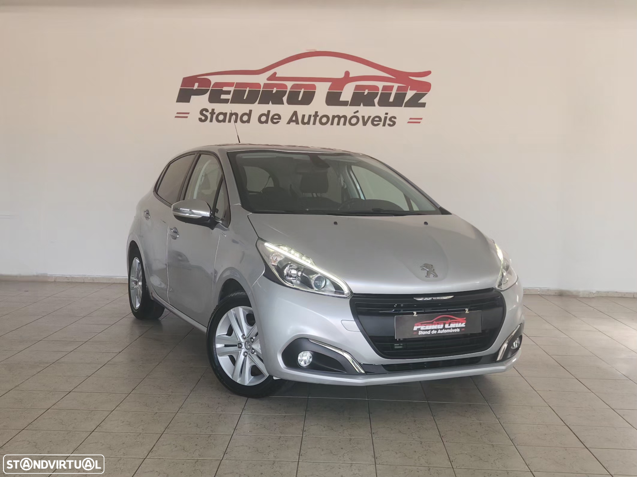 Peugeot 208 1.2 PureTech Style - 17