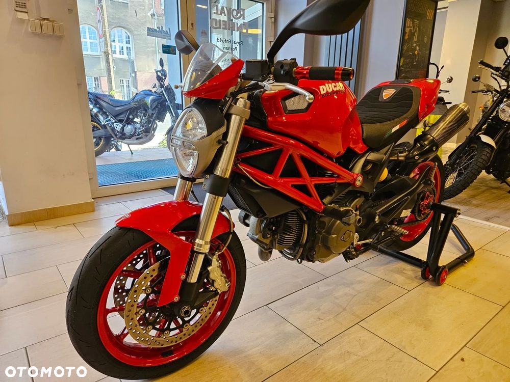 Ducati Monster - 2