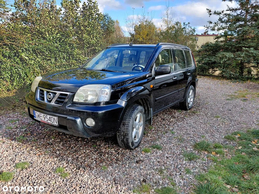 Nissan X-Trail 2.0 Luxury - 1