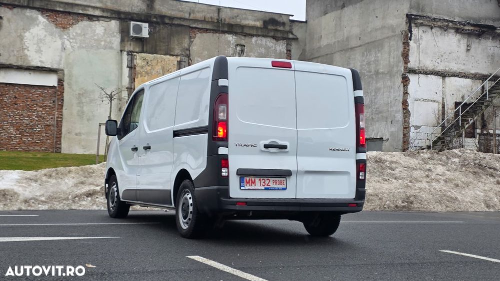 Renault Trafic - 4
