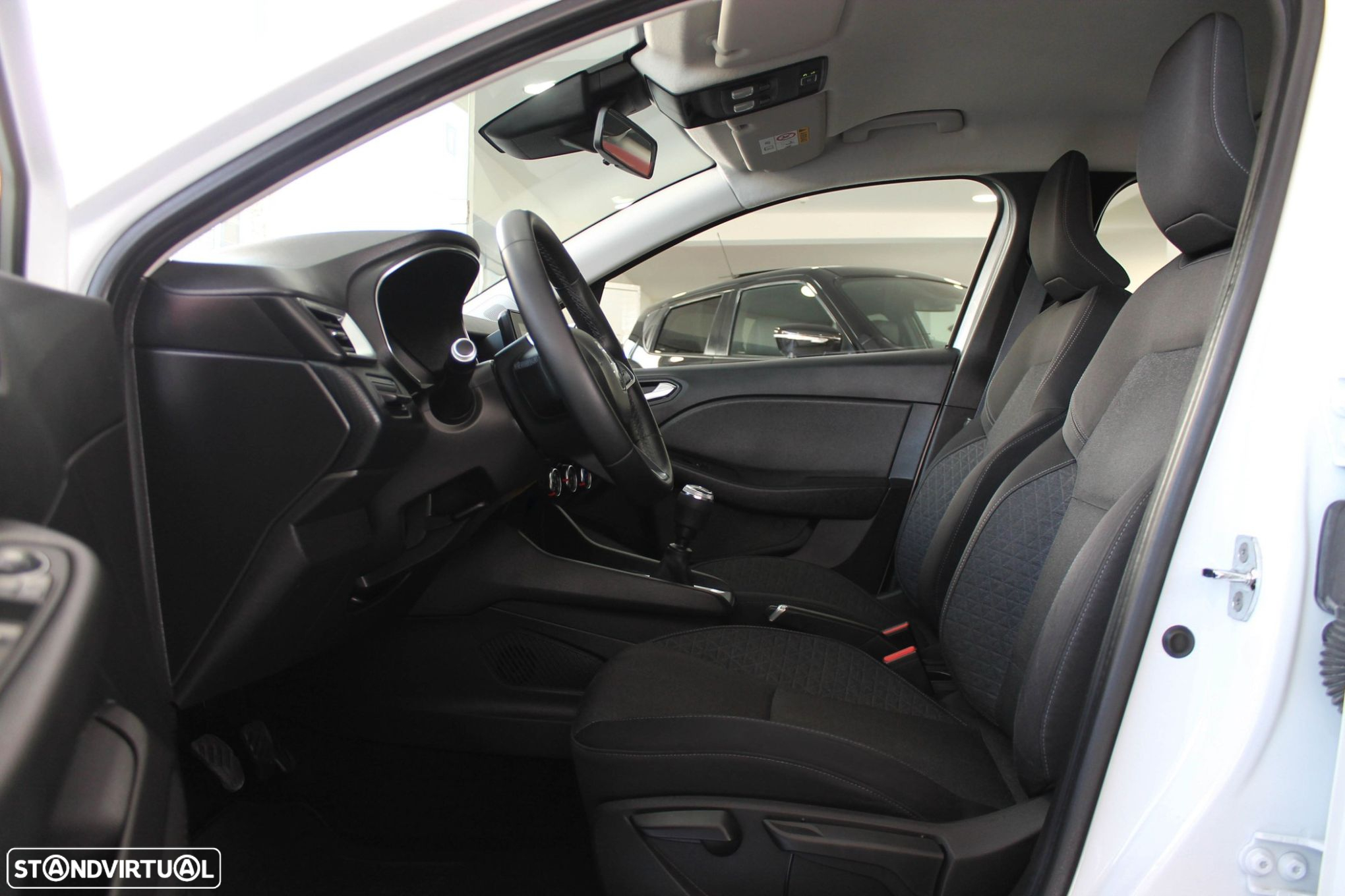 Renault Clio 1.5 Blue dCi Intens - 11