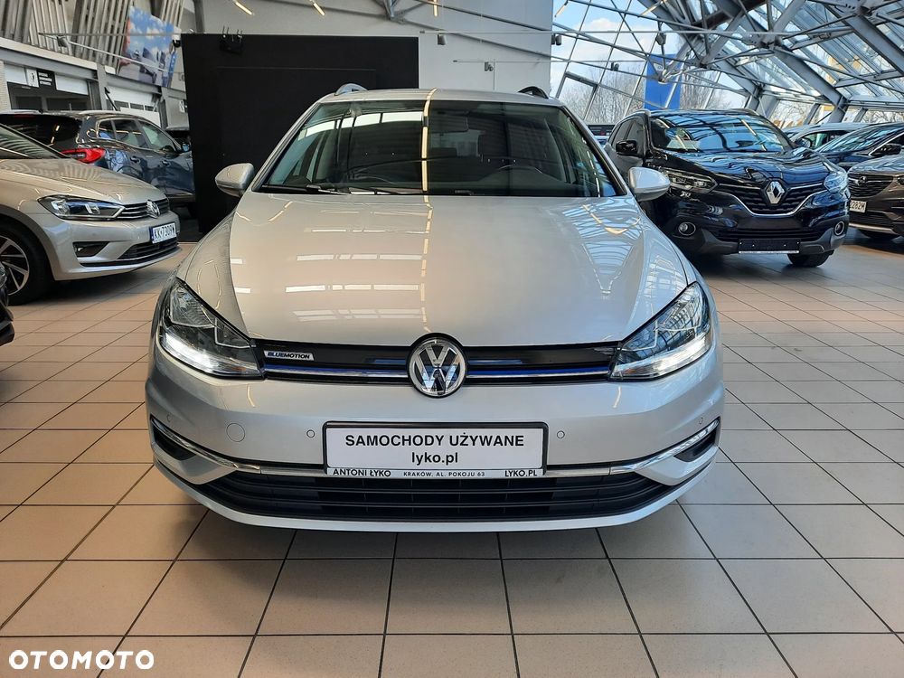 Volkswagen Golf 1.5 TSI BMT Evo Comfortline - 2