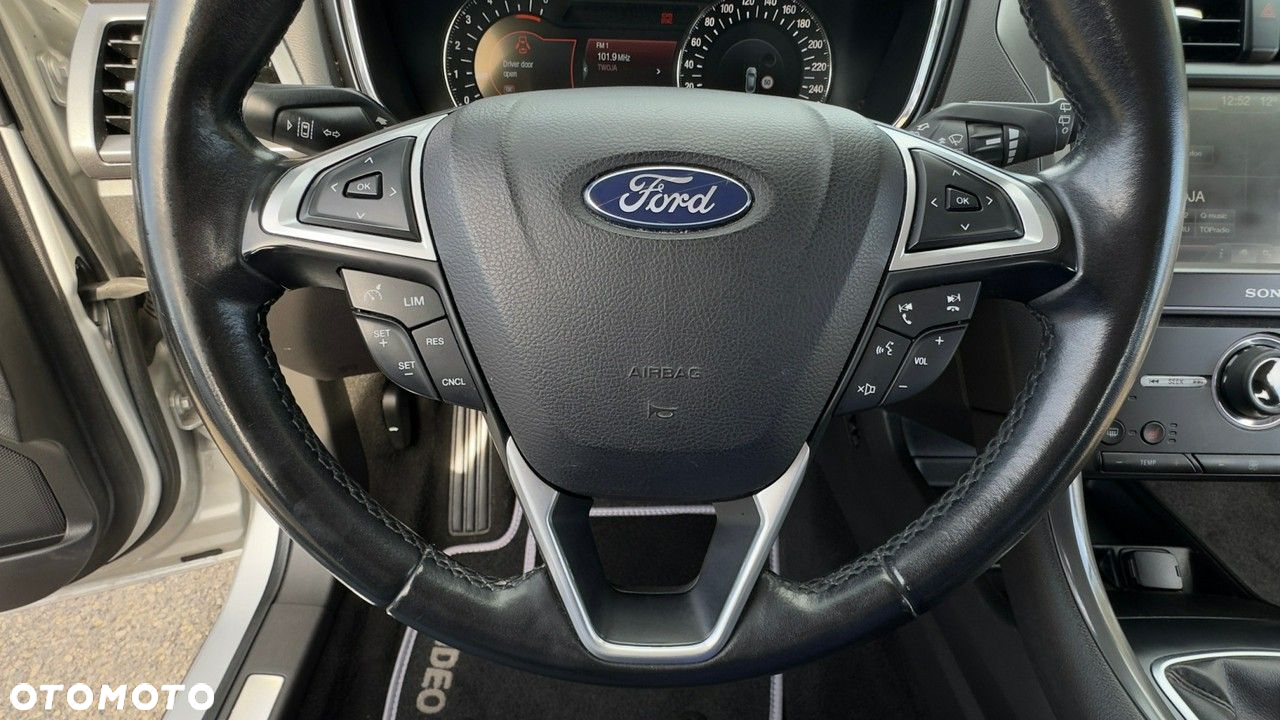 Ford Mondeo - 14