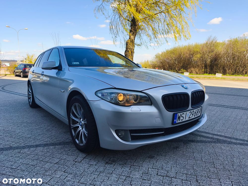 BMW Seria 5 520d - 7