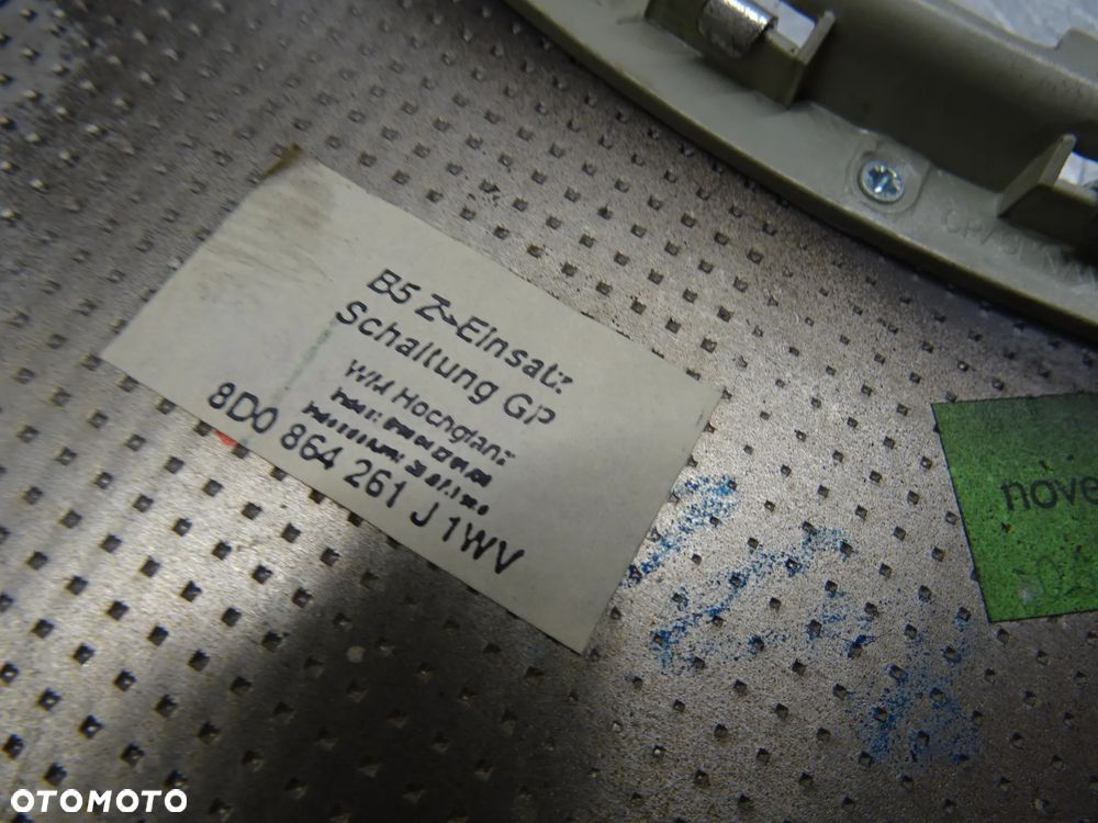 AUDI A4 B5 LIFT 1.9TDI OSŁONA RAMKA LEWARKA 8D0864261J - 6