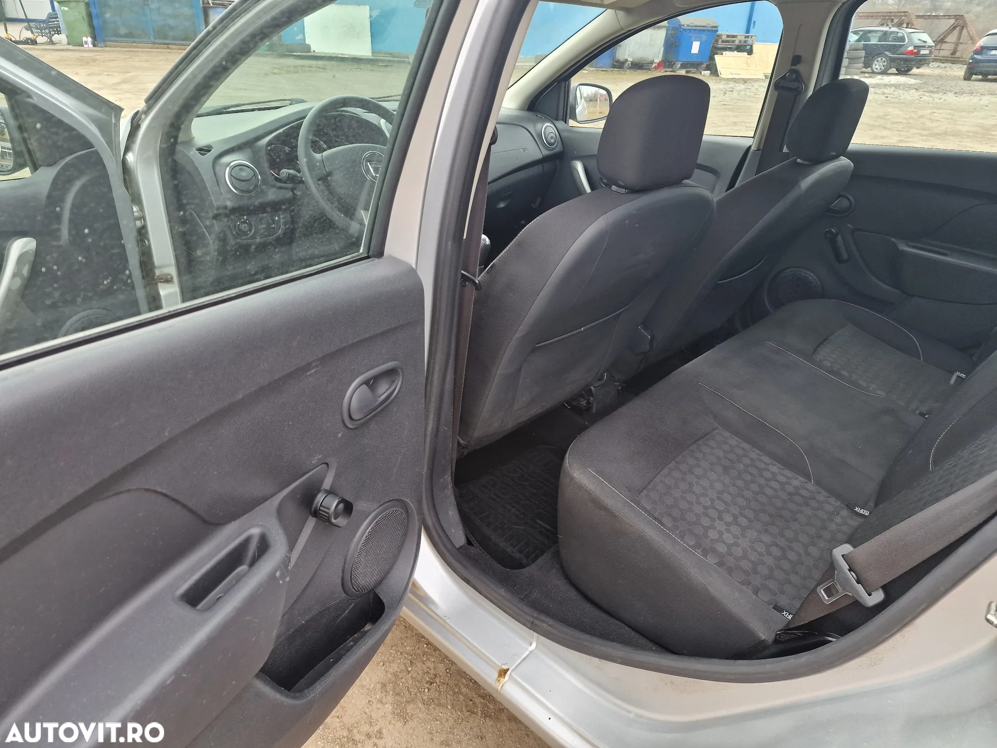 Dacia Sandero 1.5 dCI Laureate - 12
