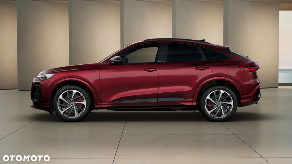 Audi Q5 Sportback - 4