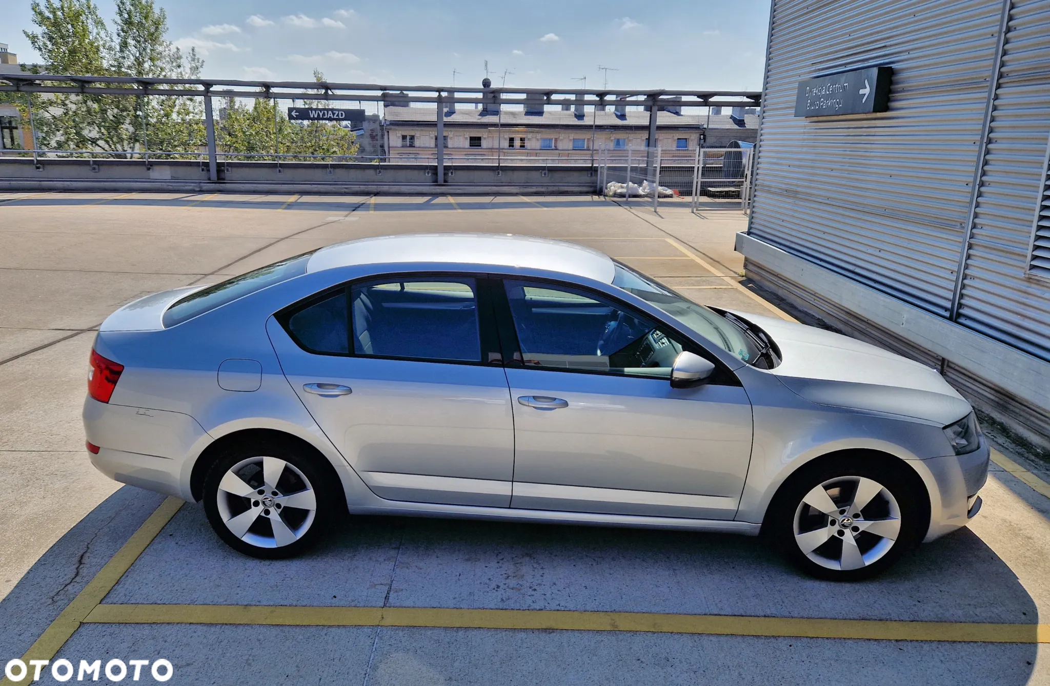 Skoda Octavia 1.4 TSI Ambition - 9