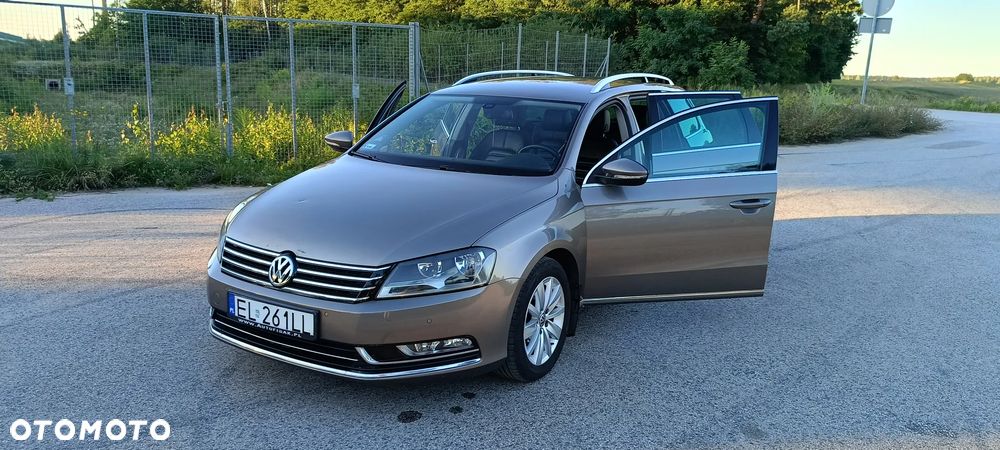Volkswagen Passat 2.0 TDI Comfortline DSG - 19