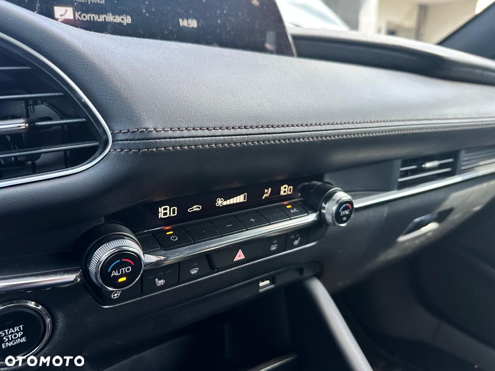 Mazda 3 - 25