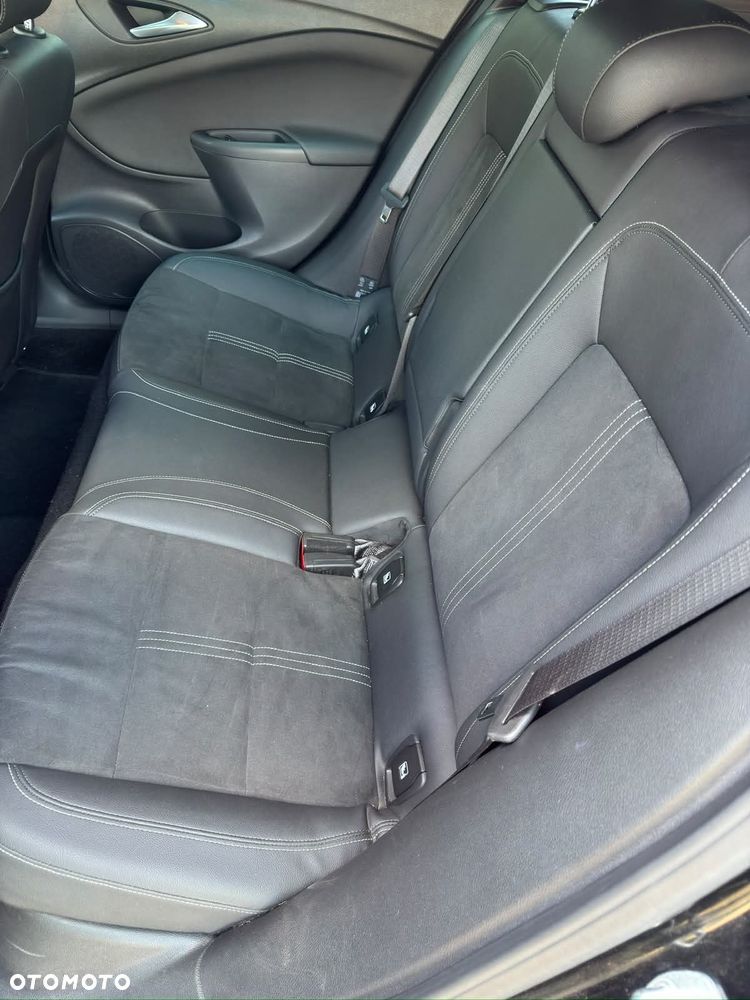 Opel Astra 1.2 Turbo Start/Stop Ultimate - 4