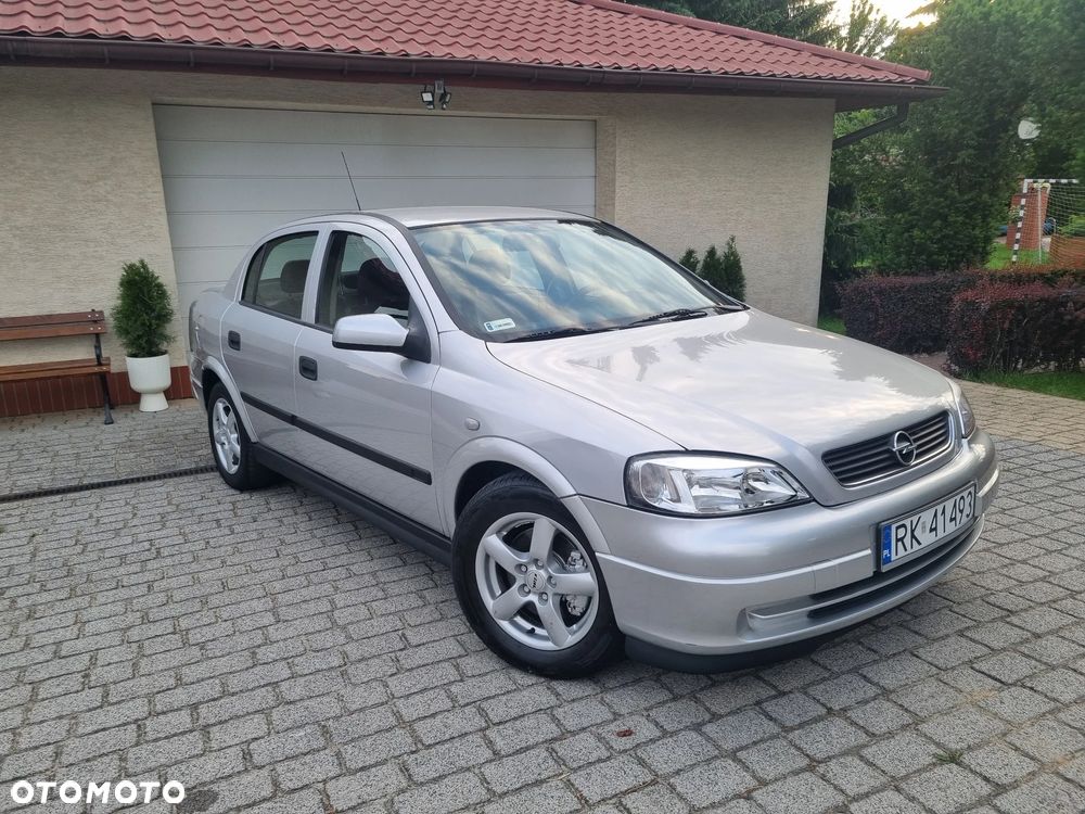 Opel Astra 2.0 DI Elegance - 4