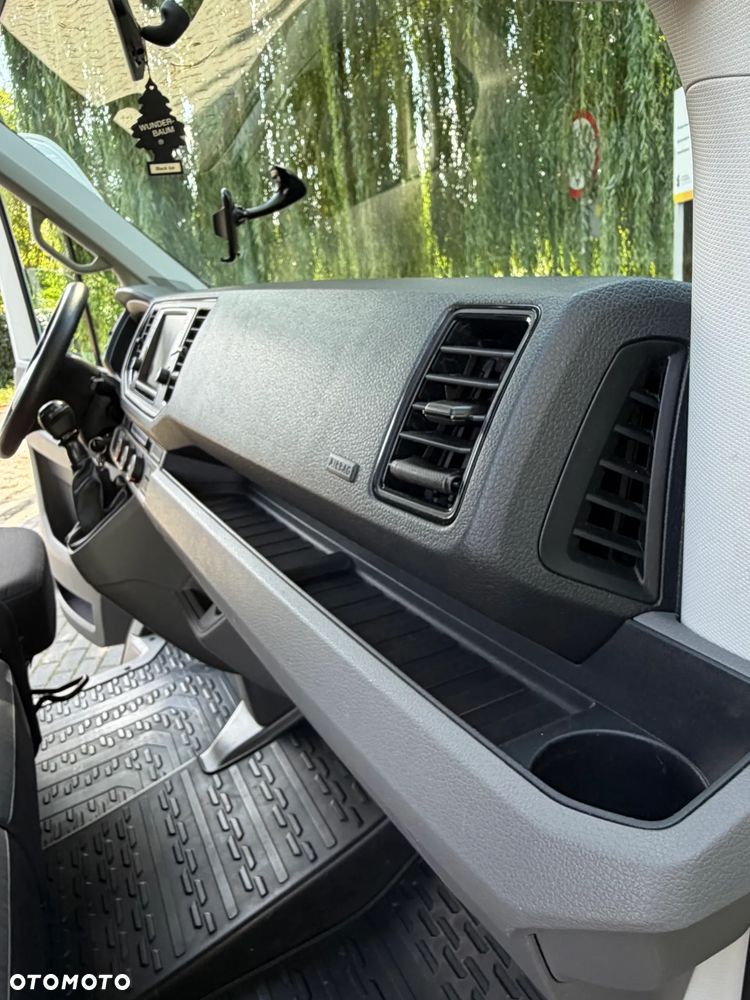 Volkswagen Crafter - 16