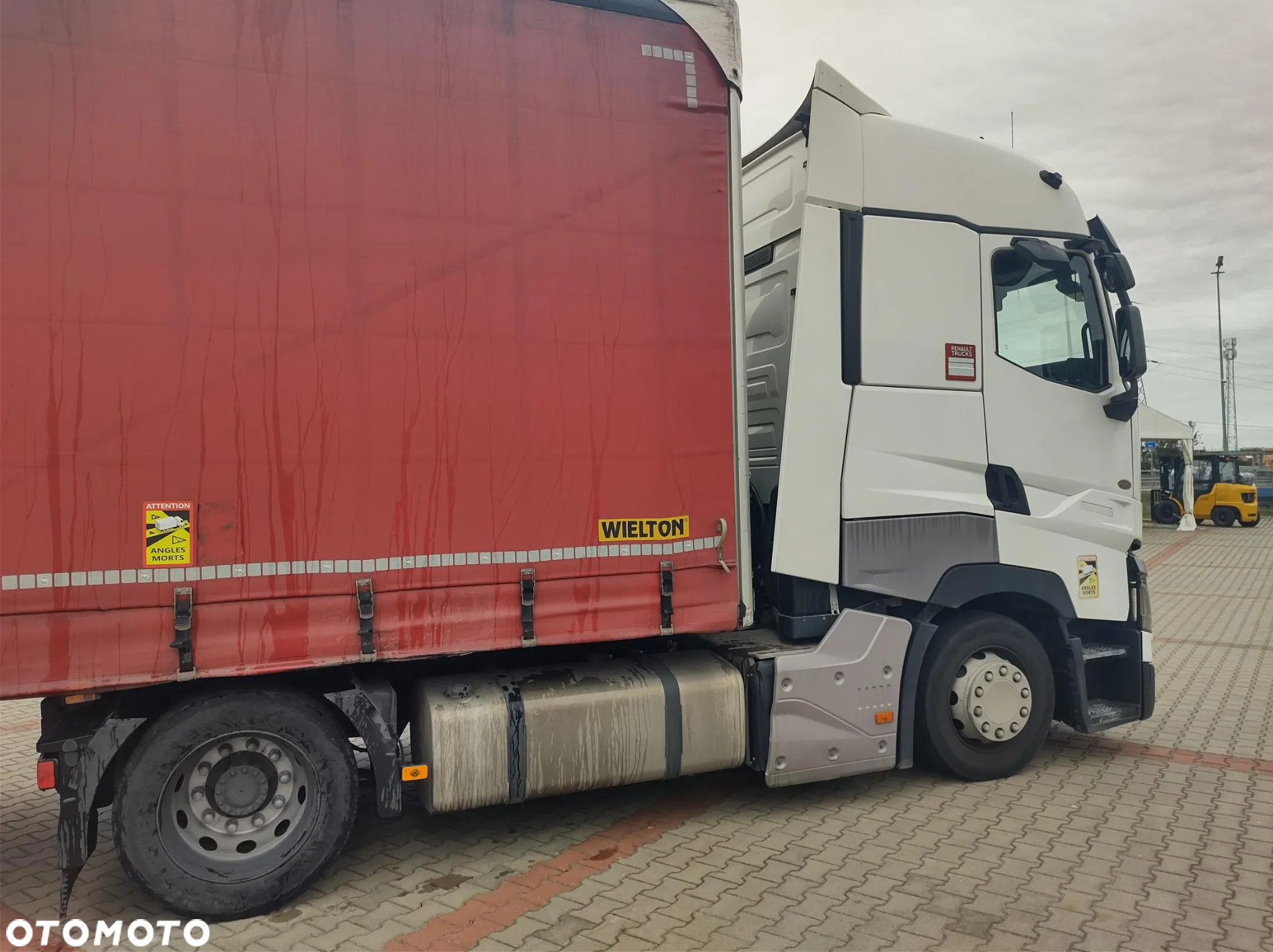 Renault TH480 - 3