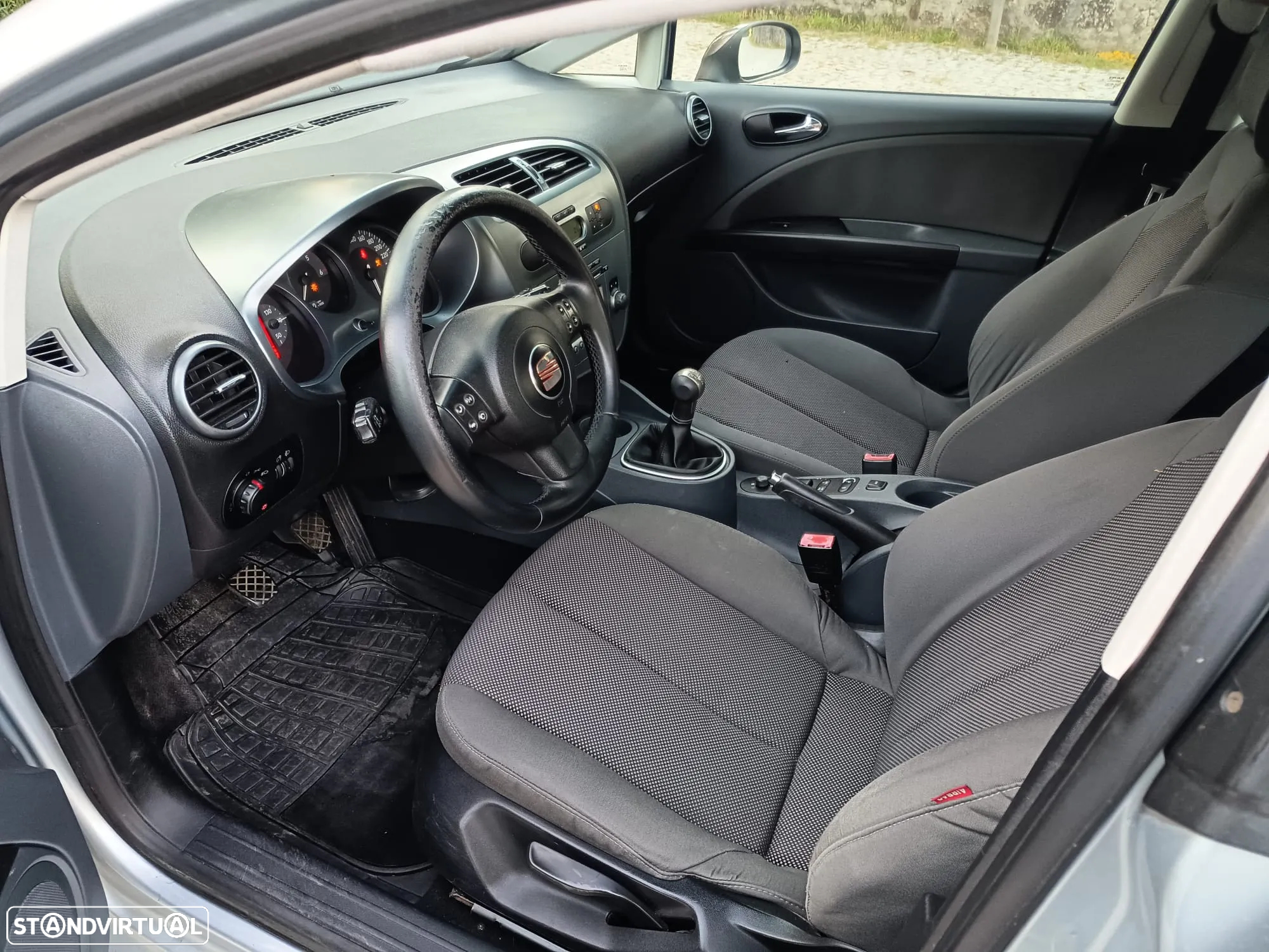 SEAT Leon 1.9 TDI DPF Comfort Limited - 7