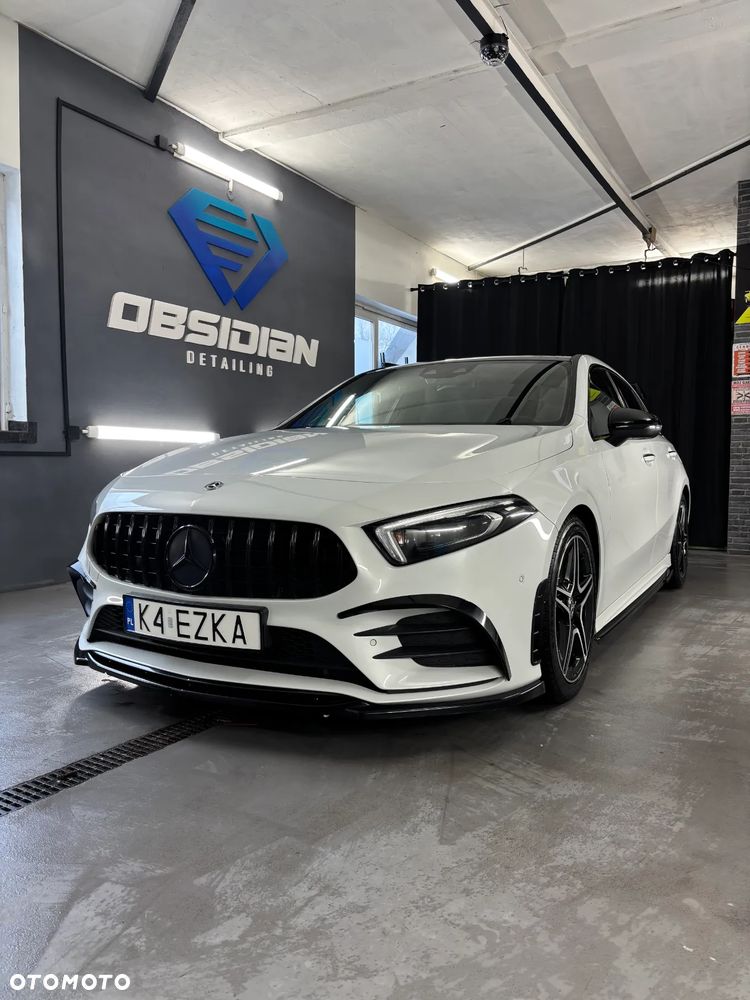 Mercedes-Benz Klasa A 250 AMG Line 7G-DCT - 3