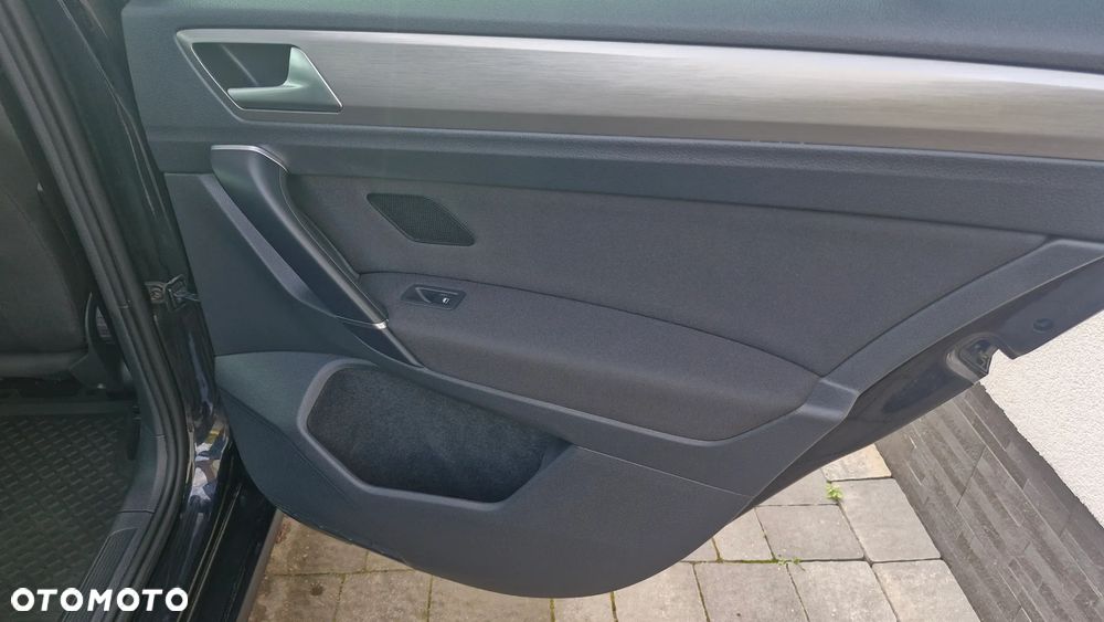 Volkswagen Golf Sportsvan SV 2.0 TDI BMT Highline - 29