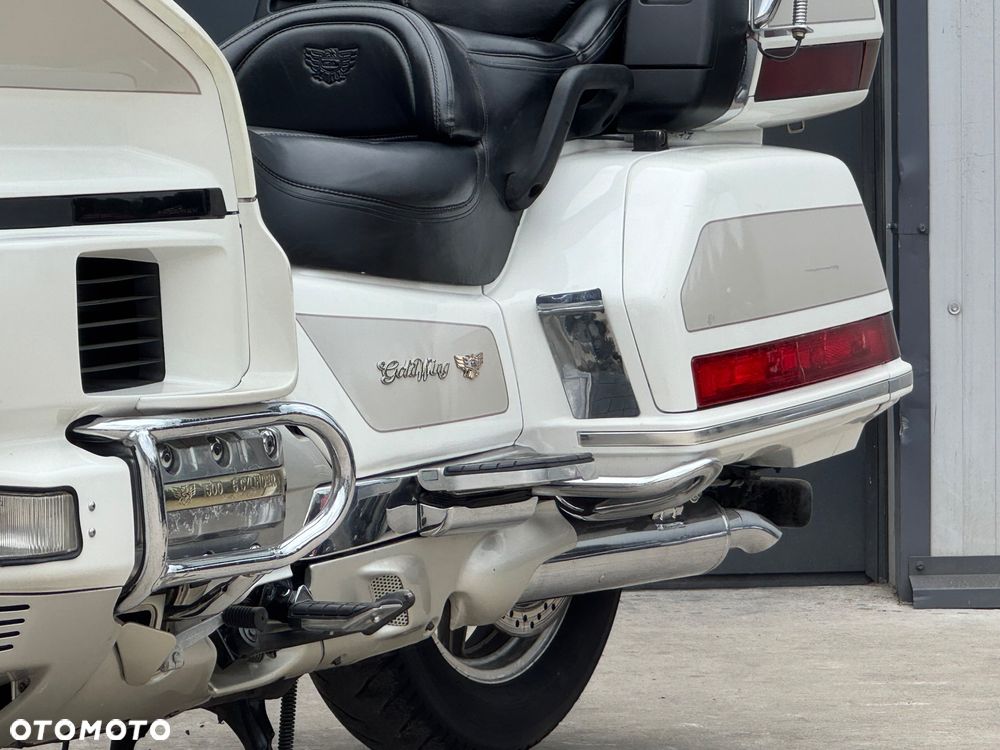 Honda GL - 28