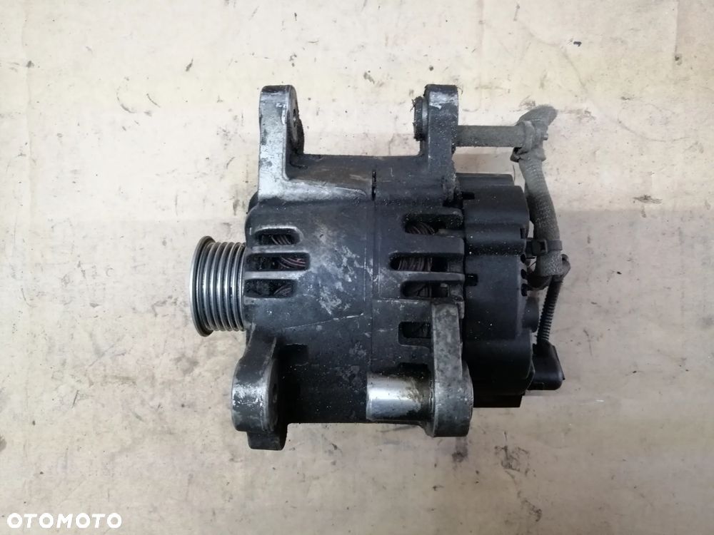 Audi Seat Skoda Volkswagen 1.6 FSi alternator Valeo 110A 03C903023B TG11C015 - 4
