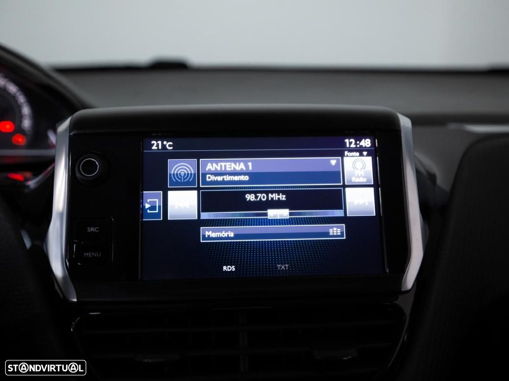 Peugeot 2008 - 18