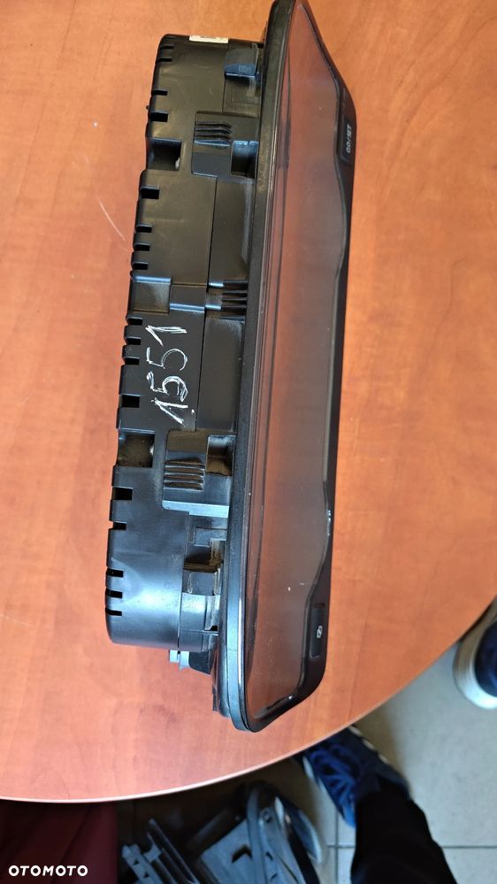 Licznik zegary prędkościomierz VW T5 LIFT 7E0920860A - 4