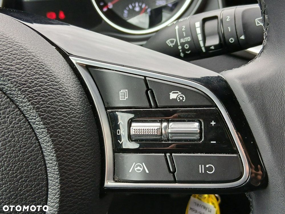 Kia XCeed 1.5 T-GDI M - 21