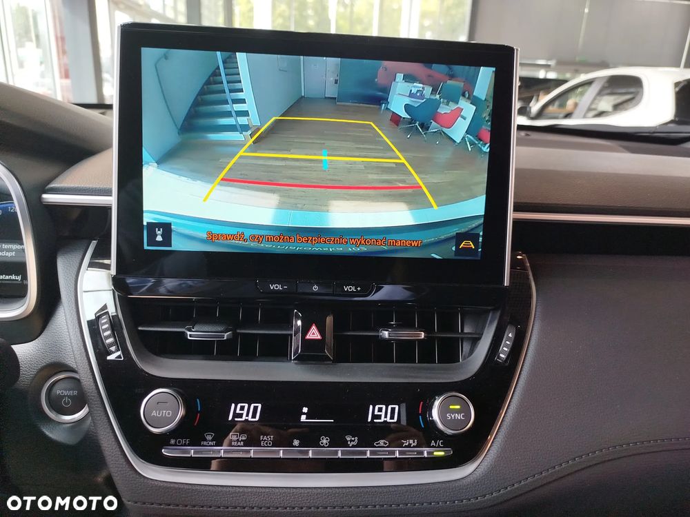 Toyota Corolla Cross 2.0 Hybrid Style - 24