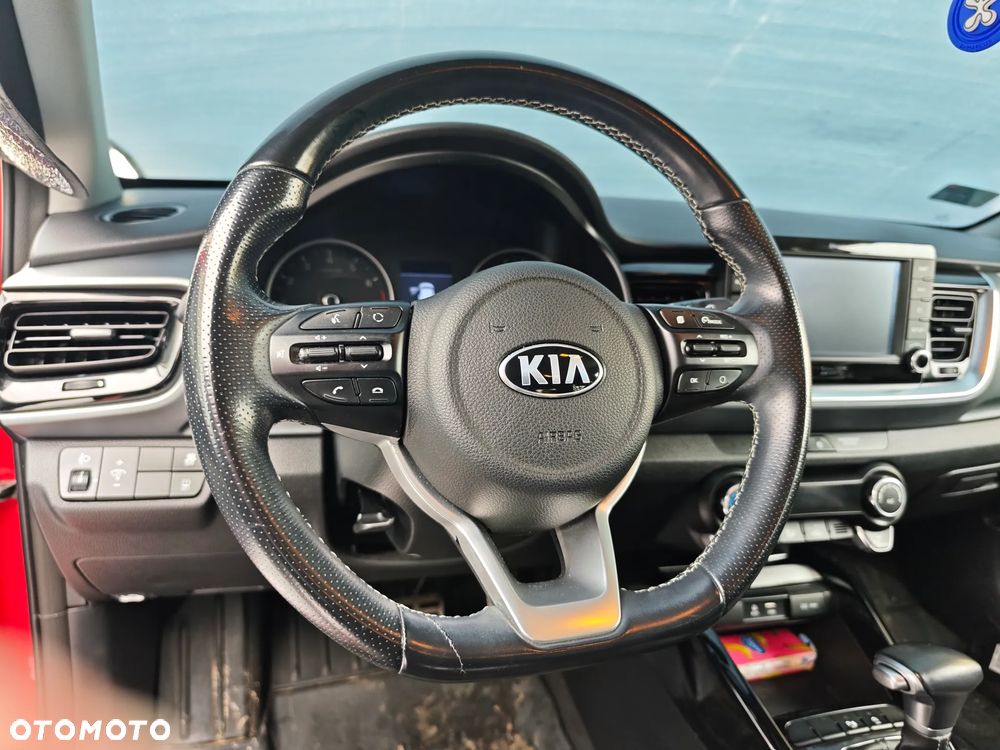 Kia Stonic 1.0 T-GDI L - 10