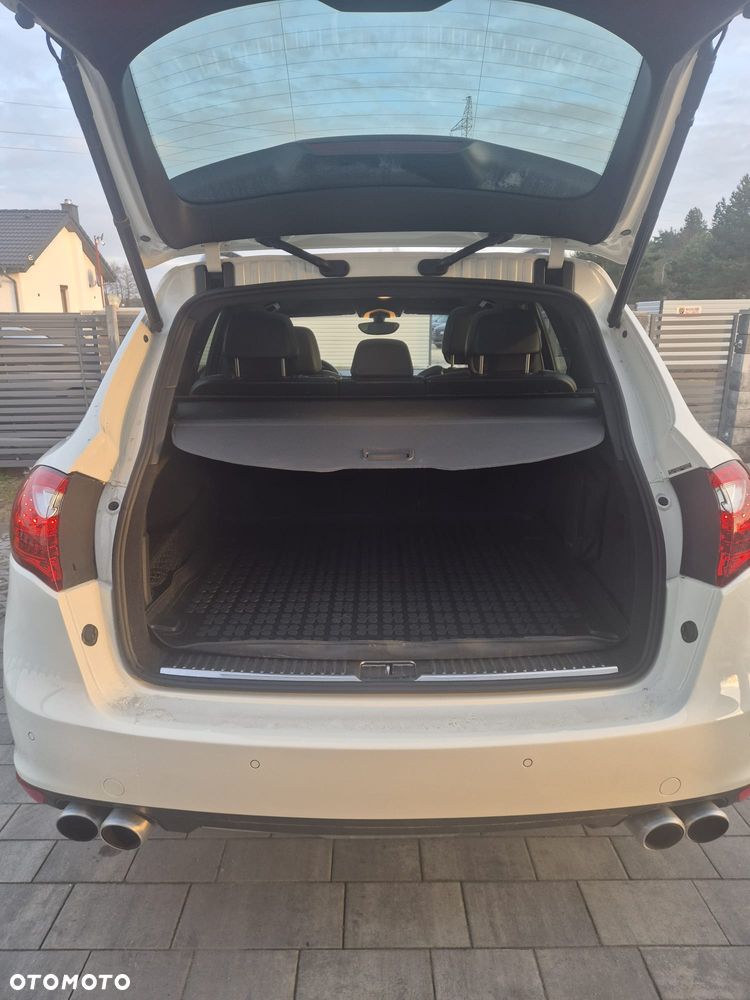 Porsche Cayenne - 6