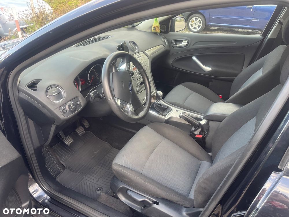 Ford Mondeo 2.0 TDCi Silver X - 6