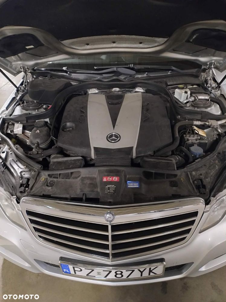 Mercedes-Benz Klasa E 350 CDI DPF BlueEFFICIENCY 7G-TRONIC Avantgarde - 16