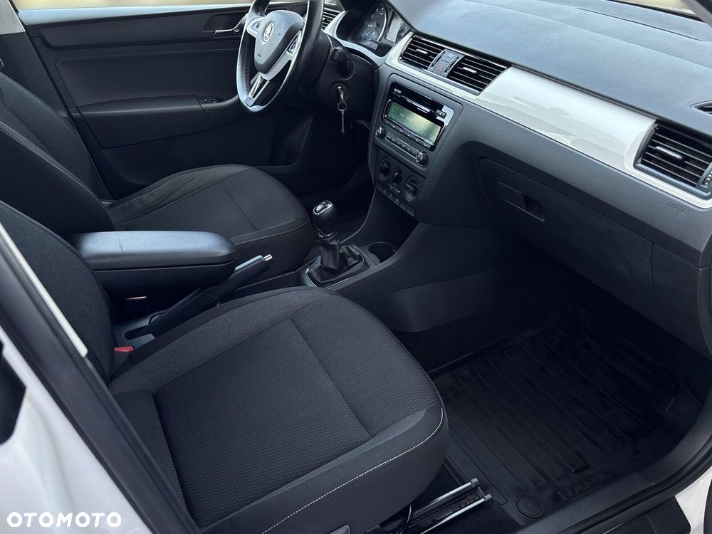 Skoda RAPID 1.2 TSI Ambition - 7