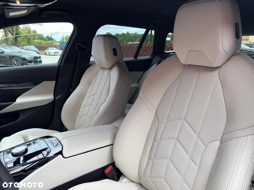 BMW Seria 5 - 16
