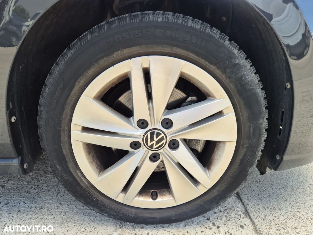 Volkswagen Golf 1.0 TSI Life - 23