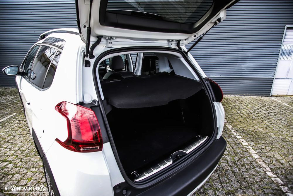 Peugeot 2008 1.5 BlueHDi Allure - 22