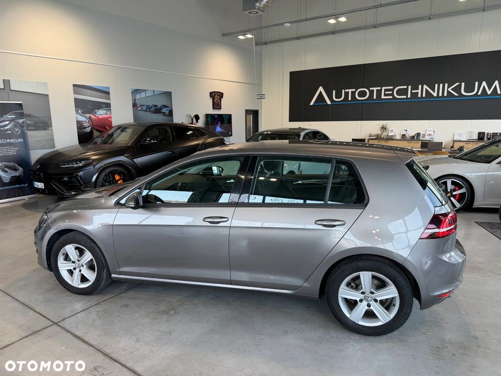 Volkswagen Golf 1.4 TSI BMT Comfortline - 10
