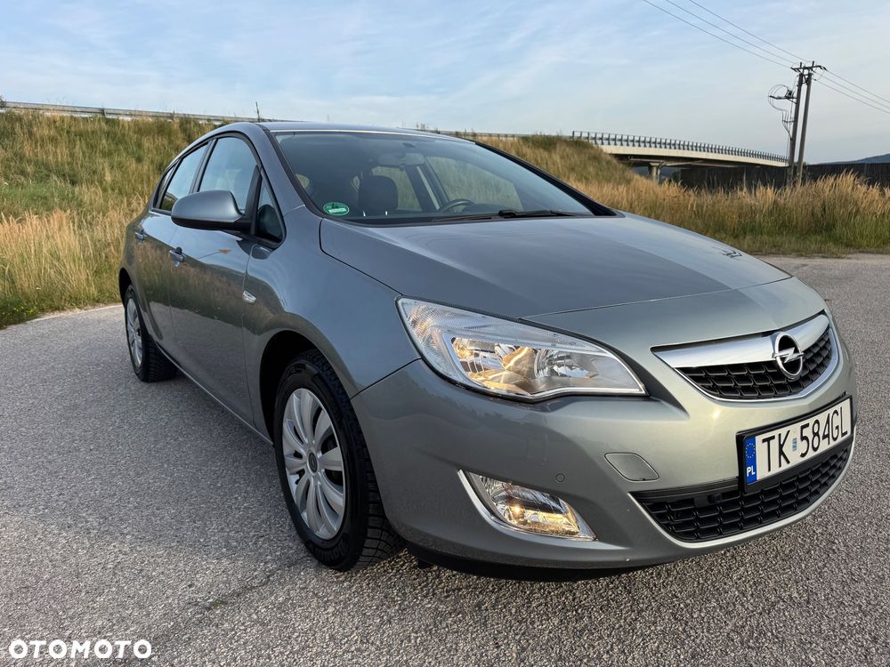 Opel Astra 1.4 Turbo Design Edition - 3