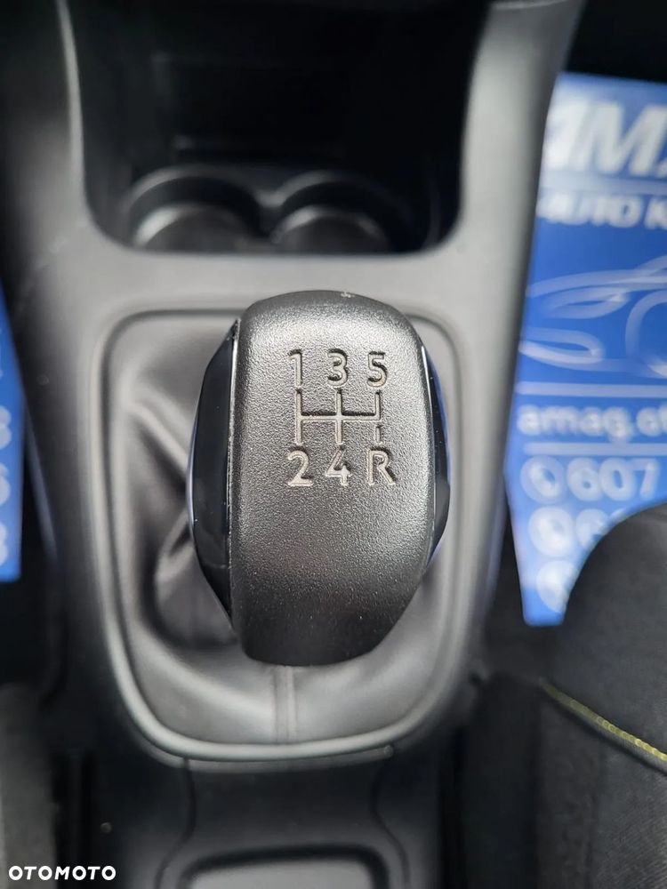 Citroën C3 1.2 PureTech Feel - 23