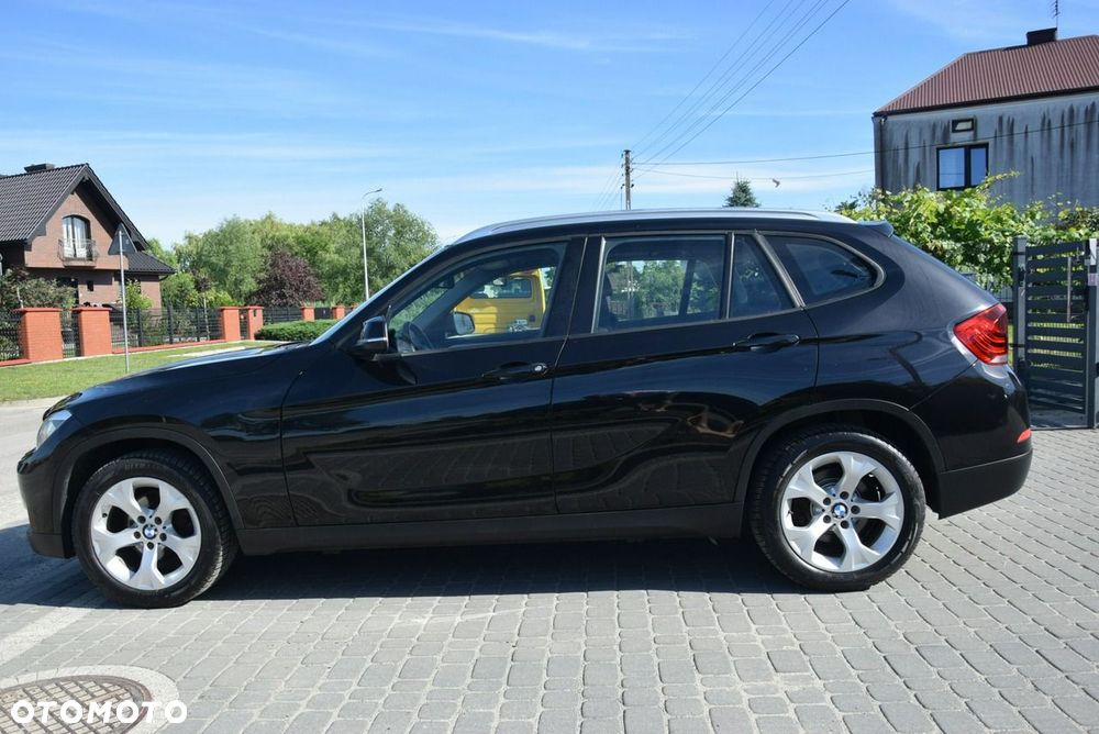 BMW X1 xDrive18d - 17