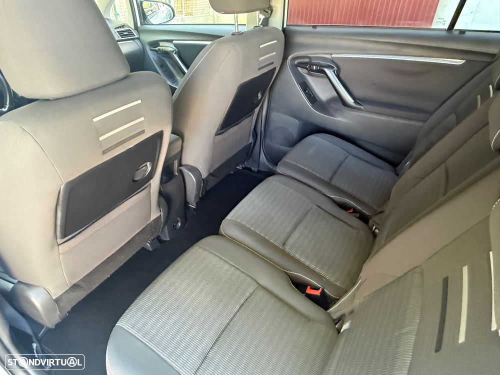 Toyota Verso 1.6 D-4D Exclusive+GPS — fotografia 9
