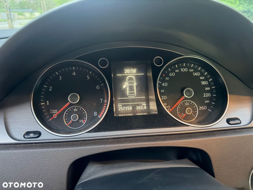 Volkswagen Passat 1.8 TSI Comfortline - 6