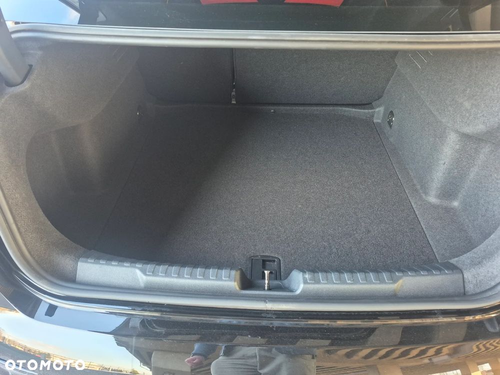 Audi A3 Limousine 35 TFSI - 8