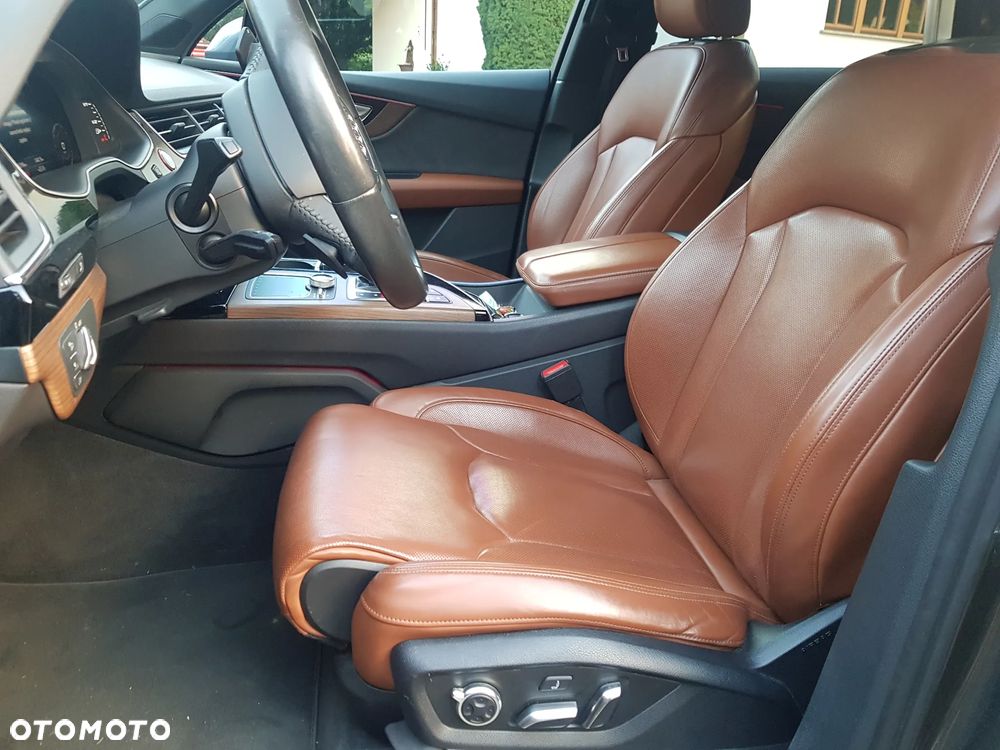 Audi SQ7 4.0 TDI Quattro Tiptronic - 9