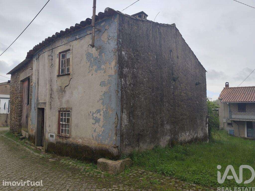Casa de aldeia T2 em Penas Roias de 108,00 m2 - Grande imagem: 2/6