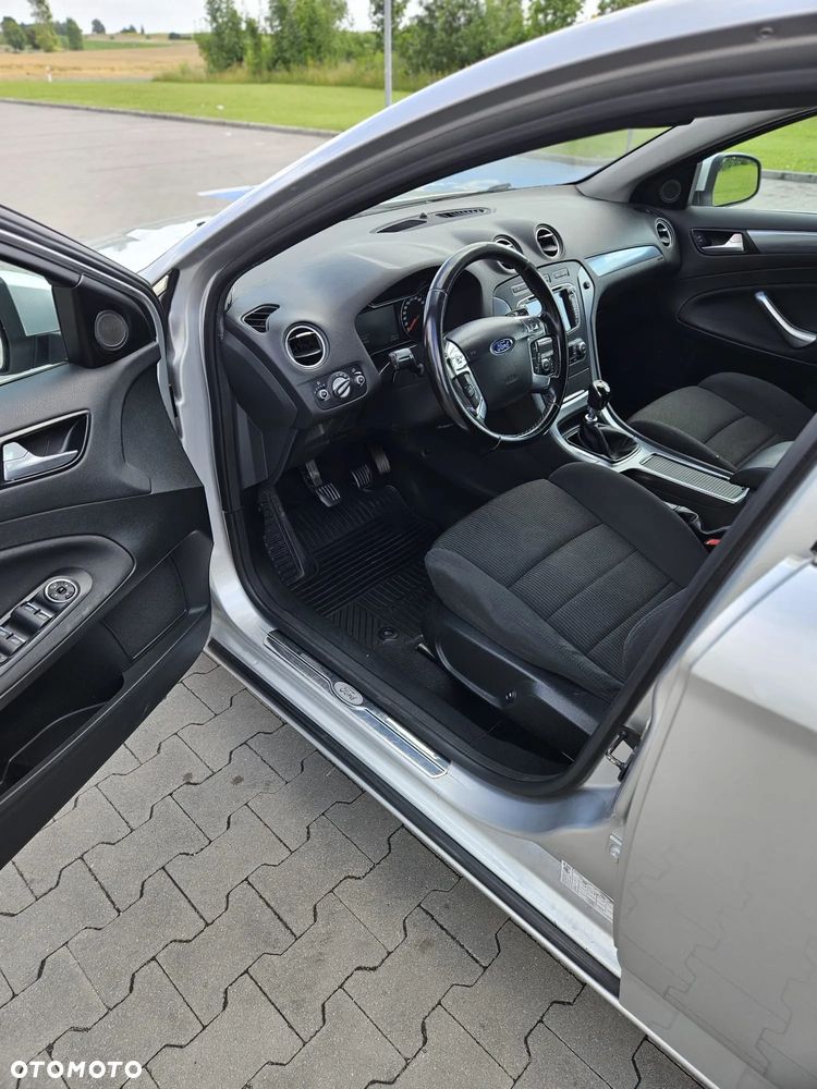 Ford Mondeo - 5