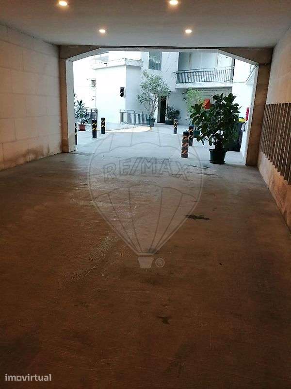 Garagem  para arrendamento - Grande imagem: 2/11