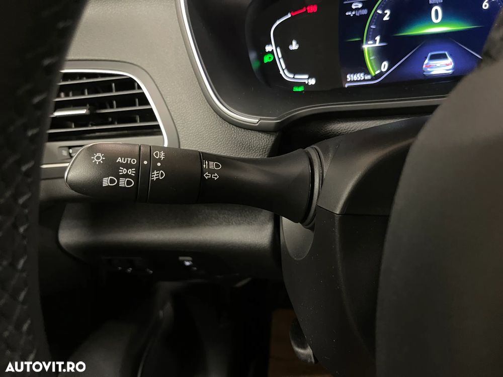 Renault Megane TCe 140 EDC GPF Equilibre - 21