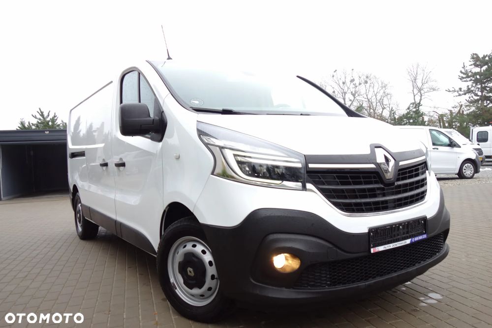 Renault Trafic 2.0 Dci  120 KM Long Klima Kamera Ledy - 17